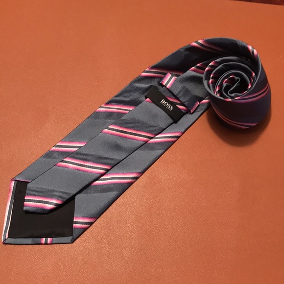 Boss tie - Picture 2 of 10